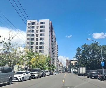 鳳山-鎮北國小邊間需整理活巷透天｜高雄市鳳山區鳳北路