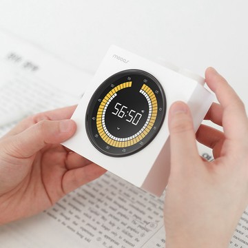 【韓國MOOAS】高強度專注訓練循環機 (極簡白)