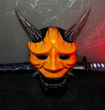 日本般若面具：橘色與黑色，傳統般若面具，鬼怪角色扮演