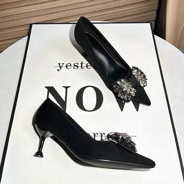 氣質蝴蝶結水鉆法式通勤黑色絨面職業工作高跟鞋女細跟2025年新款