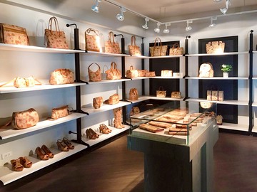 B20 頂天立地 掛衣架 展示架 置物架 書架 黑色展覽架 陳列架 金屬架