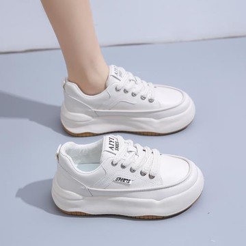 旗艦店厚底小白鞋女2024秋季爆款百搭板鞋港風增高休閑運動老爹鞋