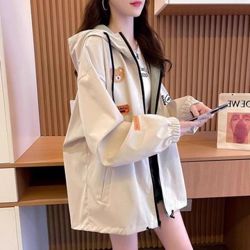 連帽沖鋒衣外套女秋冬季加絨2026新款大碼中長款休閑夾克風衣上衣