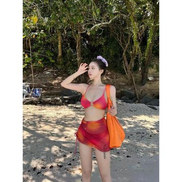 海邊辣妹多巴胺泳衣女韓版渲染性感露背帶胸墊分體抽褶裙比基尼女