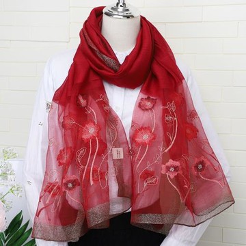 杭州絲綢真絲圍巾女春秋薄款百搭桑蠶絲刺繡絲巾送禮媽媽旗袍披肩