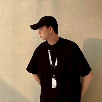 M-4XL 短袖男 純棉短袖 大尺碼上衣 短袖上衣 韓版上衣  短袖t恤男 寬松上衣 大碼男裝打底衫印花圓領