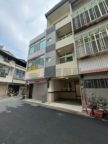 豐原核心-整理如新大透天-直接入住最輕鬆｜台中市豐原區圓環東路