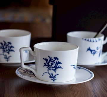 青花骨瓷咖啡杯盤組