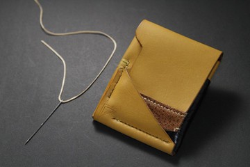 牛.鱷.鱘多層卡夾