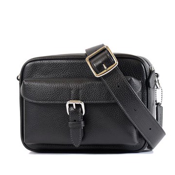 COACH 男款 Warner 荔枝紋拉鍊斜背包-黑色