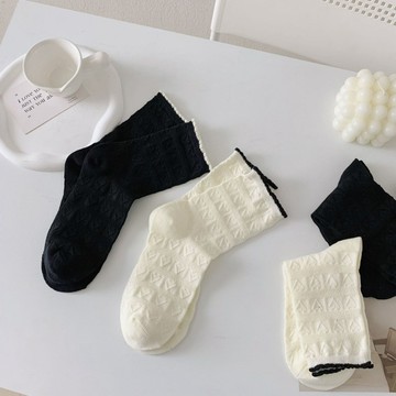 新品 襪子女 春秋中筒襪 日系甜美可愛棉襪 春夏季 黑白色長襪 學院風 女生堆堆襪