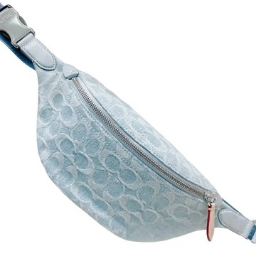 COACH 滿版c字單寧腰包 男女可用 淺藍色