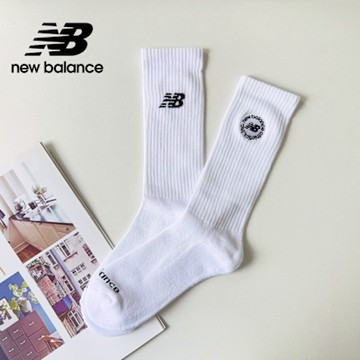 【New Balance】刺繡LOGO舒適棉襪_中性_白色_LAS51181WT