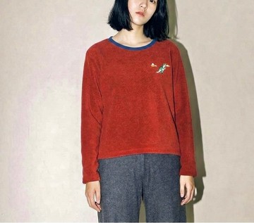 Dinosaur / Embroidery // Sweater /// Dark Red