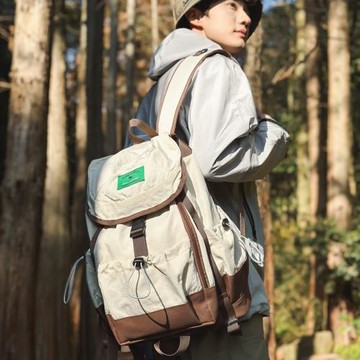 12.29花曦家新品 冬登山背包男短途旅行大學生書包女通勤潮雙肩包