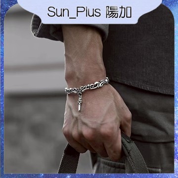 Sun_Plus 台灣現貨 雲錦R款 韓版 復古藤蔓手鐲 五角星十字架暗黑花紋手環 創意手飾 手環 飾品 手鐲