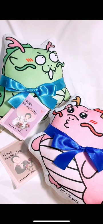 【母親節套組】耍廢抱枕feat似顏繪卡片set .客製禮物