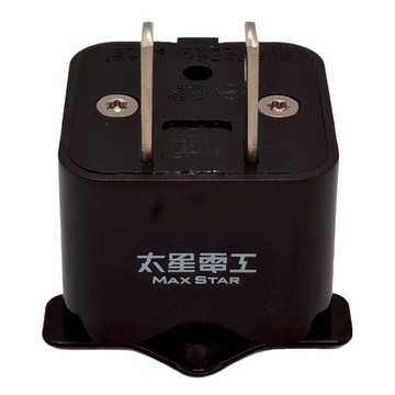 太星電工 JPN-TW 台灣專用轉接頭 輕巧便攜 安全耐用 旅行必備  1個