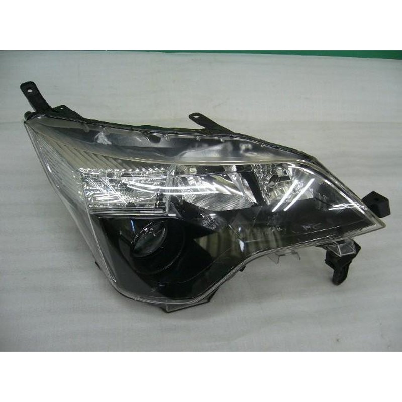 カローラクロス　左右　ヘッドライトユニット カローラクロス 左右 ヘッドライトユニット