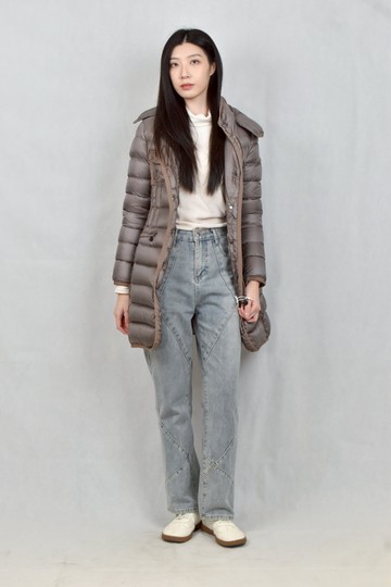 (L) moncler灰色長版羽絨外套