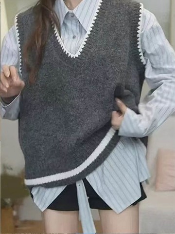 女士針織馬甲背心 學院風馬甲背心女款時髦洋氣秋季無袖獨特超好看灰色外搭針織馬夾