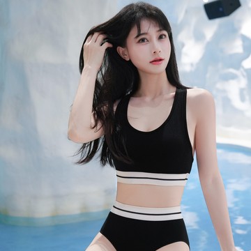 成套內衣_輕氧日常-舒柔無鋼圈美背彈力無縫內著套組(黑色)