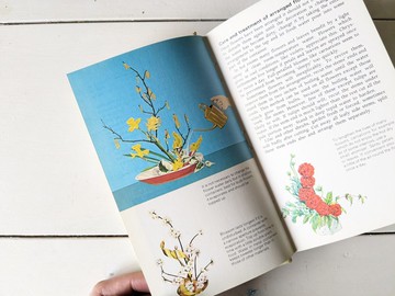 本書採下單後開始尋書/插花花藝圖鑑/老書/古書/圖鑑/花藝
