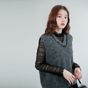 現貨★V領亮片珍珠下擺微縮口針織毛料背心(共3色)1104 【NR2248】