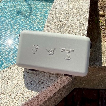 Off White  Protection Box  硬殼背包 硬殼包 美妝箱  斜背包  包包  小旅行箱 箱子包