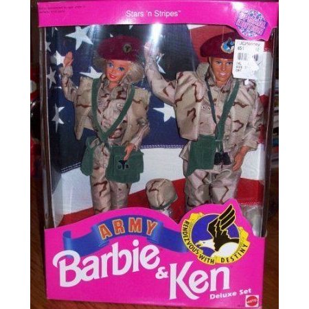 Star 'N Stripes ARMY Barbie(バービー) Ken Deluxe Set ドール 人形