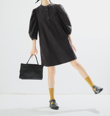 俏皮復古感迷你連衣裙 / 法式泡泡袖燈芯絨 / 少女感 A 字短洋裝