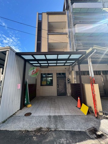 豐原房屋仲介 ＴＯＰ市區全新完工大四房美透天｜台中市東勢區本街