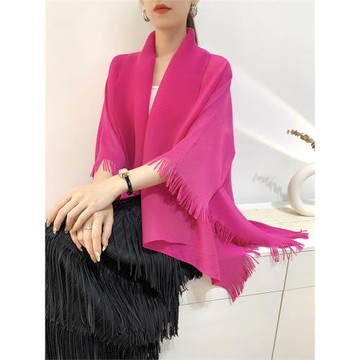 褶皺氣質披肩外套女秋新款三宅寬松流蘇斗篷上衣空調蝙蝠開衫外搭