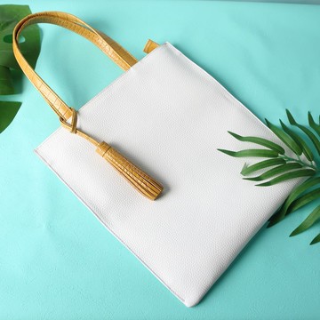 纖薄 A4 托特包・M 尺寸・白 x 黃・拉鍊款・亦可訂製其他顏色・接單製作