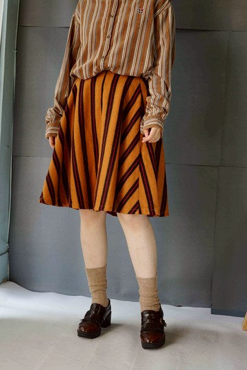 設計手作-英倫學院風直紋芥黃橘毛料五分裙