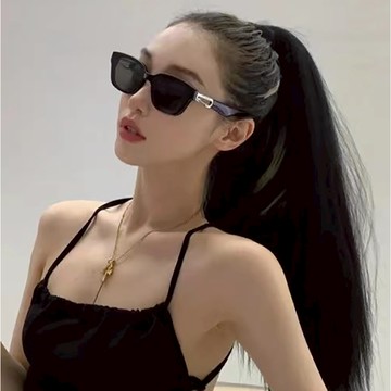 年度最新網紅款潮流行百搭抗UV時尚太陽眼鏡 73837