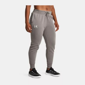 【UNDER ARMOUR】Essential Fleece 錐形長褲 女 運動褲 卡其色-1379443-294