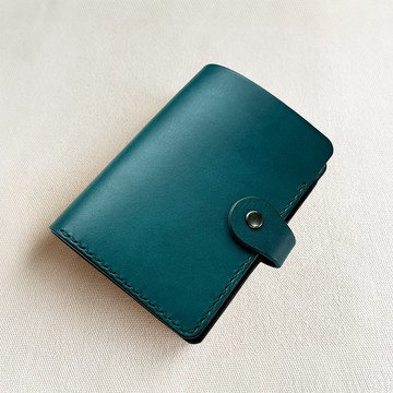 Accademia學院 皮革護照夾  -橡木果實棕/秋栗色/森青色