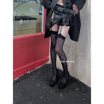 LET ME SEE自制古早辣妹斜紋吊帶絲襪菱格線條長筒襪女團穿搭