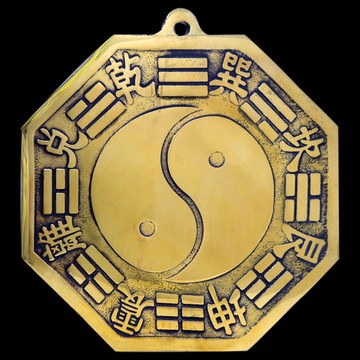 【吉祥開運坊】八卦鏡【銅製太極八卦 鏡 大型 17cm 厚銅版 壁刀 路沖 巷沖剋星】開光 擇日