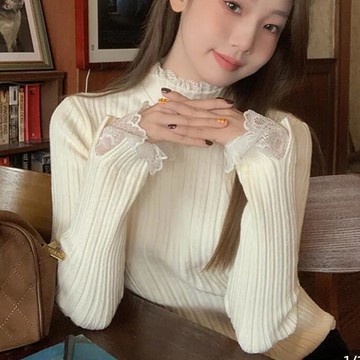 愛依依 針織衫 毛線衣 針織上衣 保暖 新款甜美減齡蕾絲拼接打底衫上衣半高領別緻坑條內搭針織毛衣-11891.