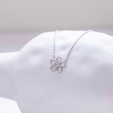 【絕版特惠】月光石925純銀小花鎖骨鍊項鍊
