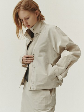 Crispy High Neck Jacket (2 colors)