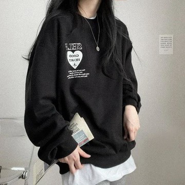 已售9642件💖Vuja de 純棉圓領衛衣 大學t 薄衛衣 oversize 大學t 長袖 秋冬上衣 愛心印花 潮流
