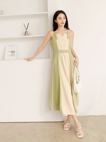不易皺撞色拼接無袖長洋裝(附綁帶)