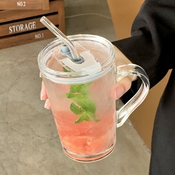 ✨新品特價/GUCGRES帶把手玻璃盃 大容量ins帶蓋吸管盃 夏天果飲水盃 牛奶盃子女 泡茶盃 帶手柄盃子 茶水分離盃