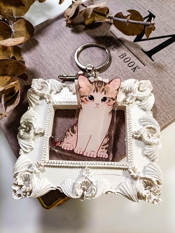 ME155_乖巧貓_Well-behaved Cat /晶透吊飾