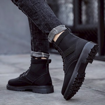 秋冬季馬丁靴男黑色英倫風中幫百搭高幫潮鞋加絨雪地棉鞋工裝男鞋