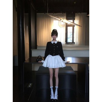 韓系    學院風風風撞色假兩件連衣裙女春秋季巨好看百褶裙子穿搭一整套裝