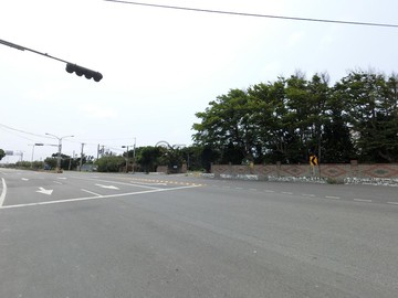 彰化芳苑福海宮旁方正農地，買地送屋｜彰化縣芳苑鄉芳墘段